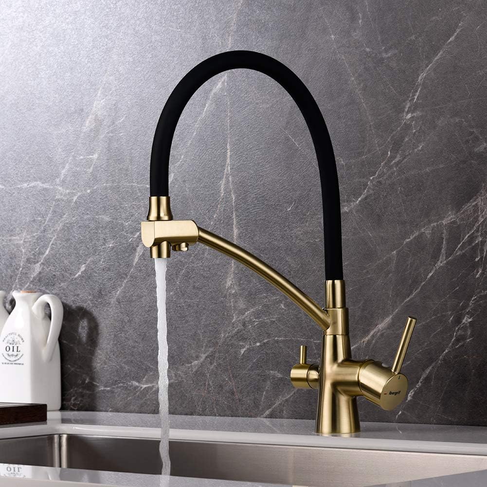 Grifo de cocina dorado